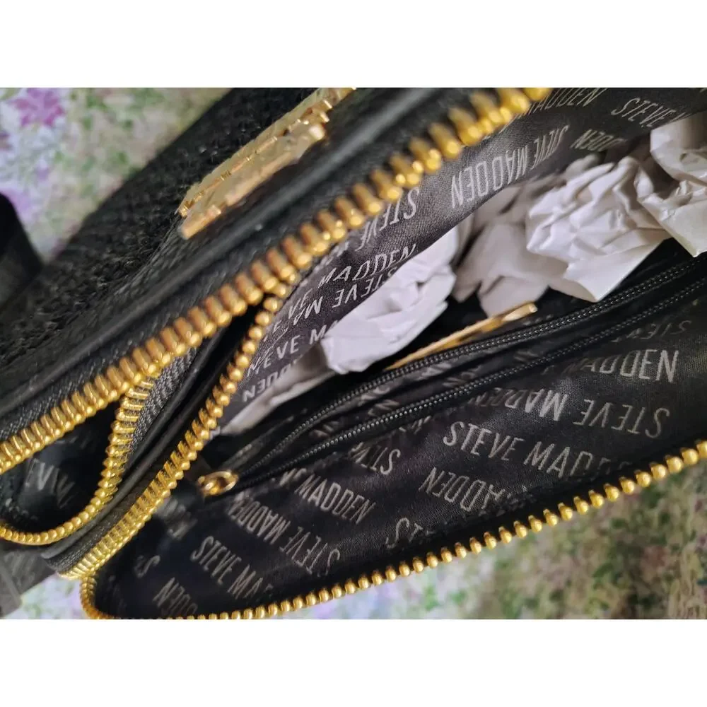 NWOT Steve Madden Woven Black Crossbody Camera Bag
